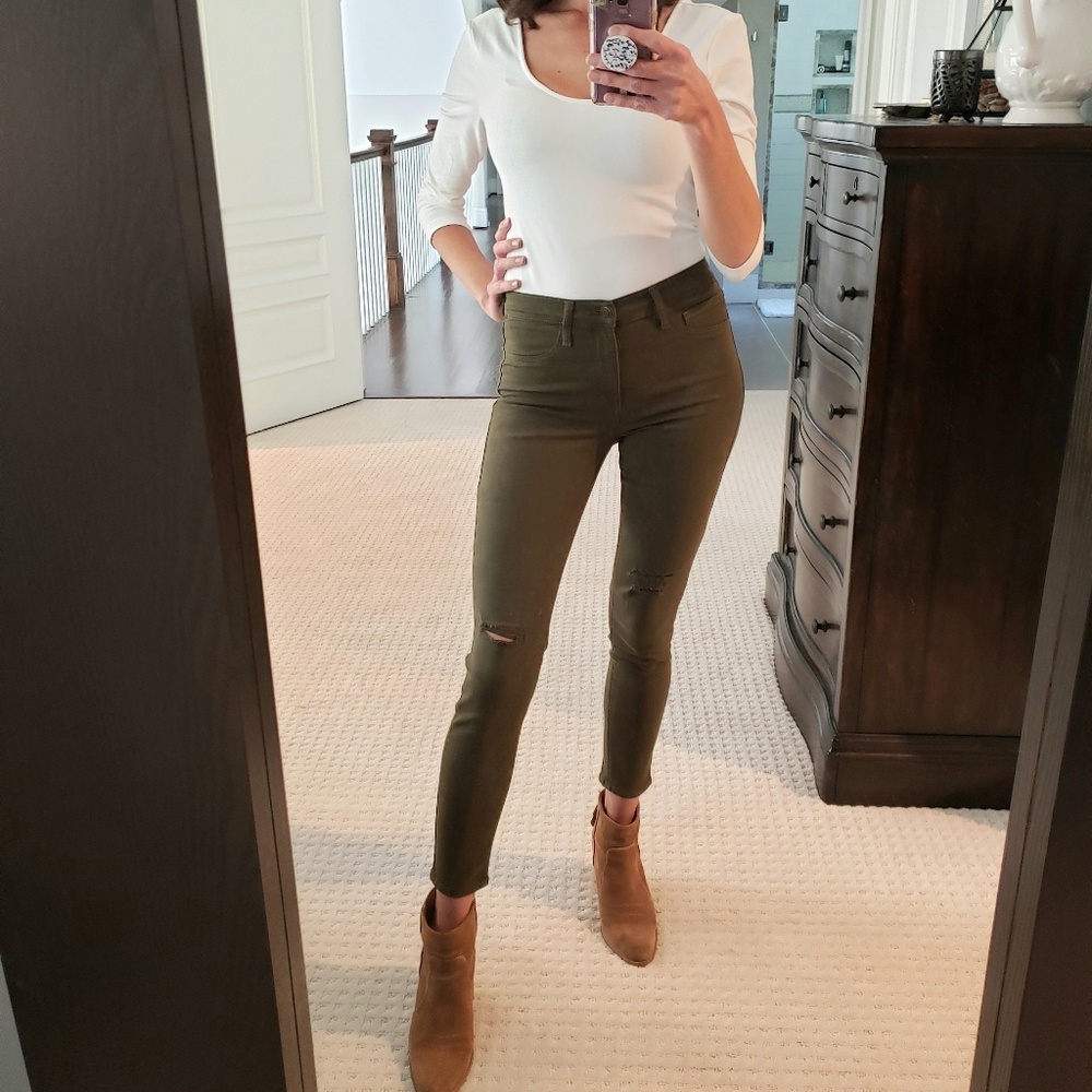 Gap Easy Legging Ankle Jean
